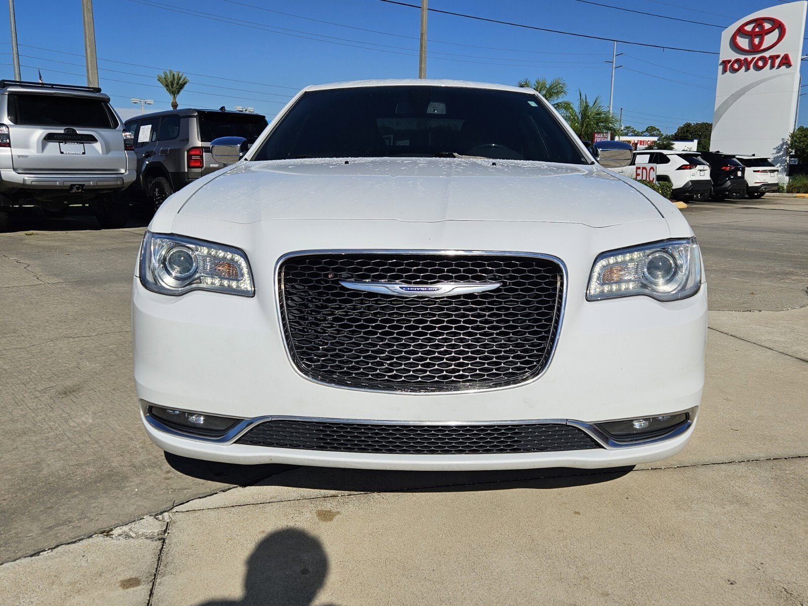 Used 2019 Chrysler 300 Limited with VIN 2C3CCAEG0KH528219 for sale in Sebring, FL