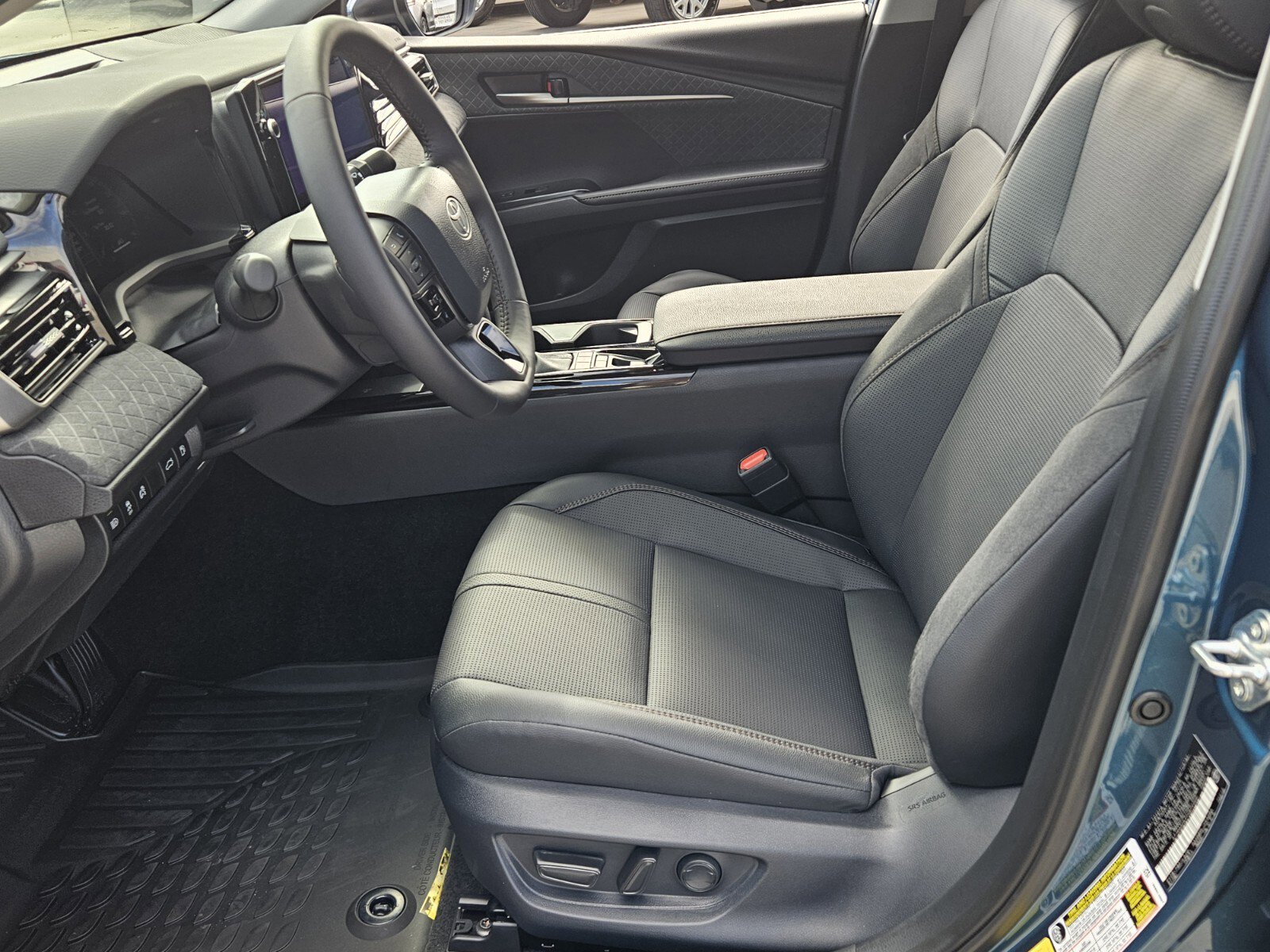 2026 Toyota Camry XLE photo 4