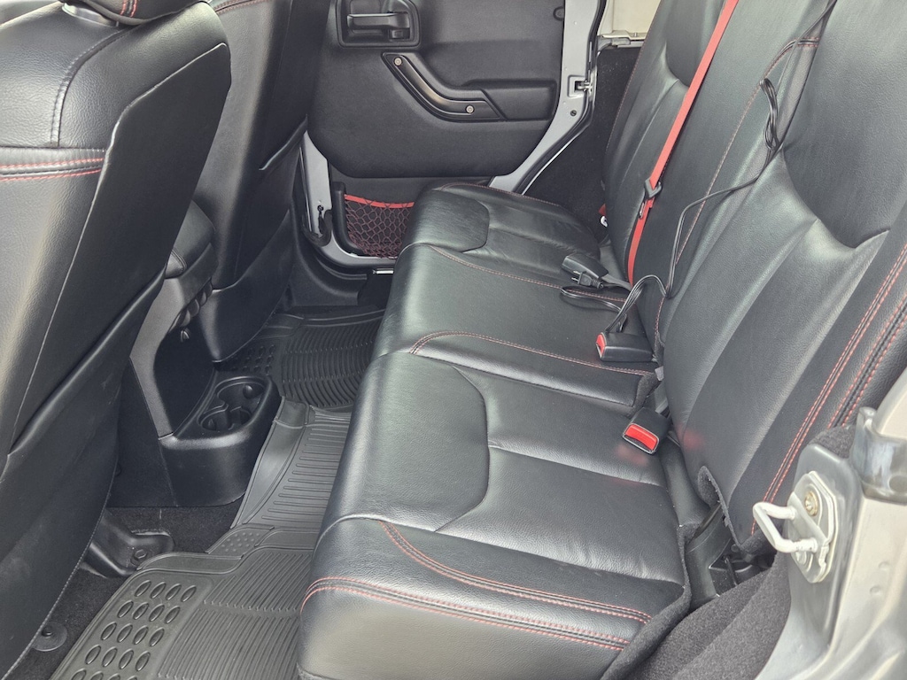 Used 2017 Jeep Wrangler JK Unlimited Rubicon 4x4 SUV