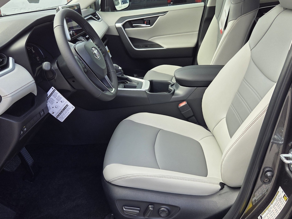 New 2025 Toyota RAV4 XLE Premium XLE PREM FWD SUV
