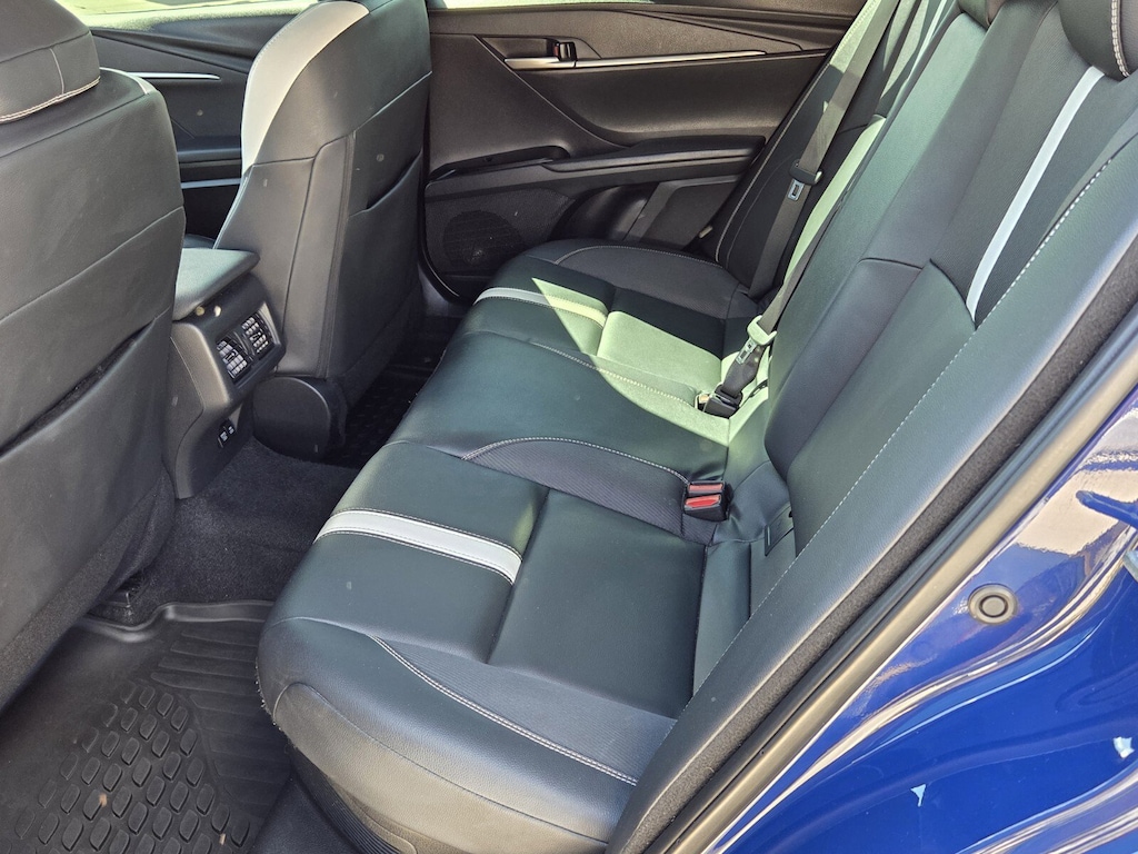 Used 2025 Toyota Camry SE Sedan