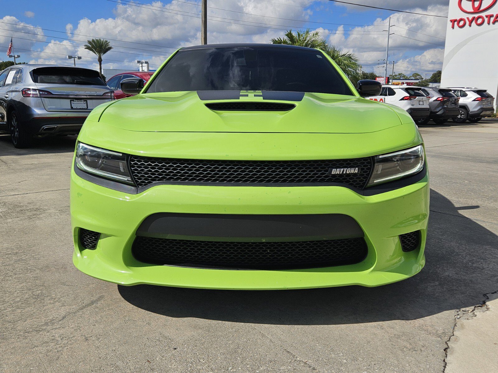 2023 Dodge Charger R/T photo 2