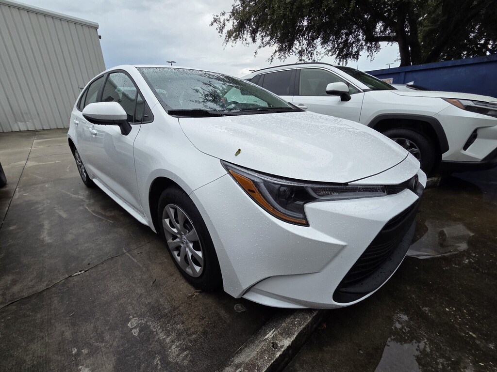 Certified 2025 Toyota Corolla LE Sedan