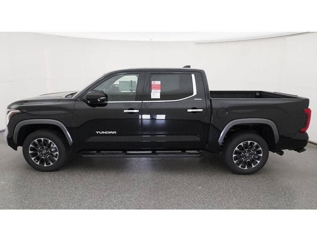 New 2026 Toyota Tundra Limited LIMITED CREWMAX 5.5