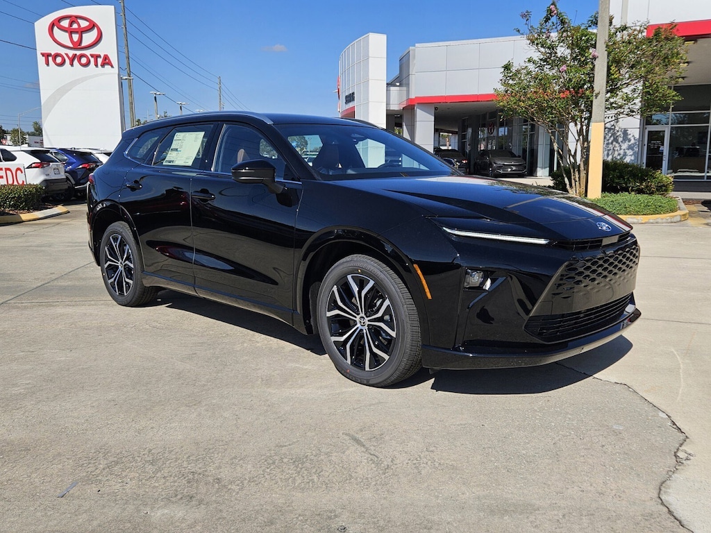 New 2025 Toyota Crown Signia XLE XLE