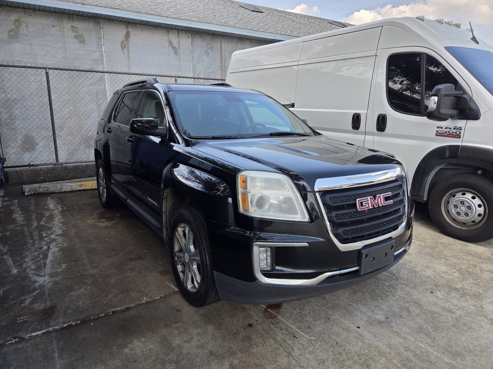 2017 GMC Terrain FWD SLE-2's photo