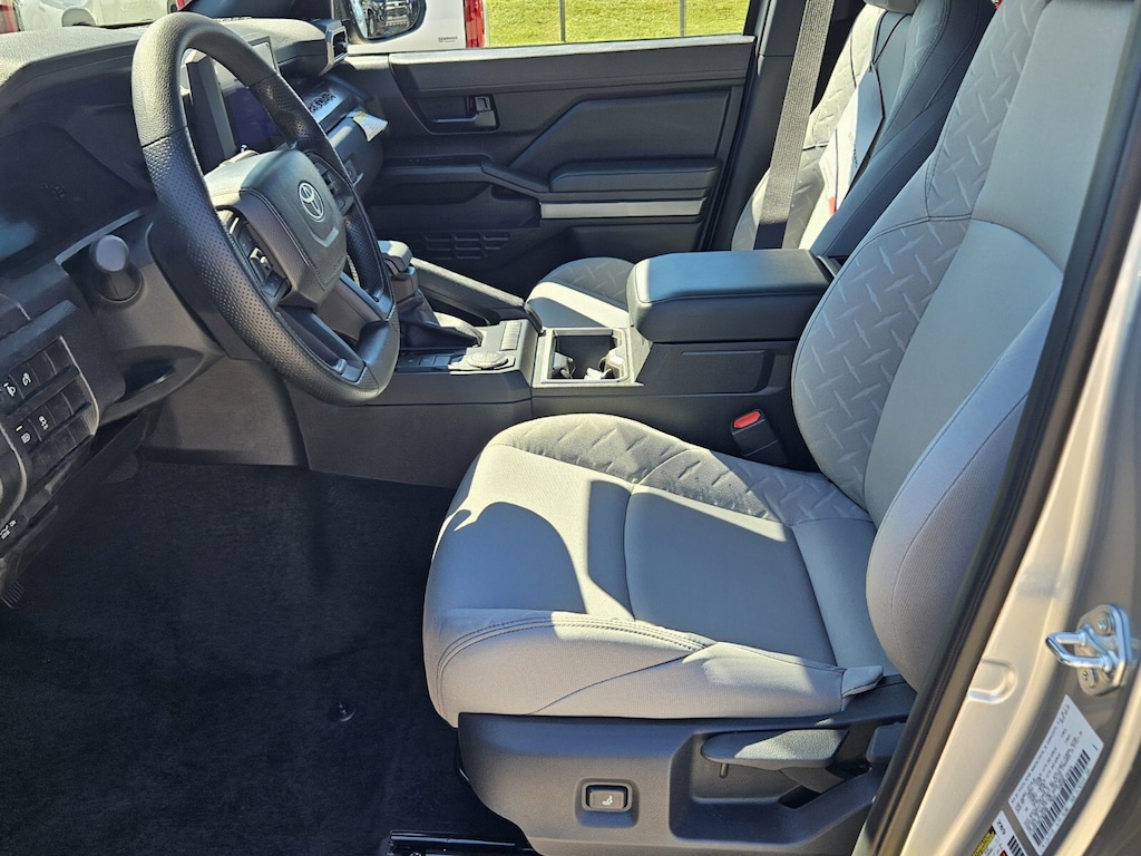 New 2025 Toyota Tacoma SR5 4X2 DOUBLE CAB