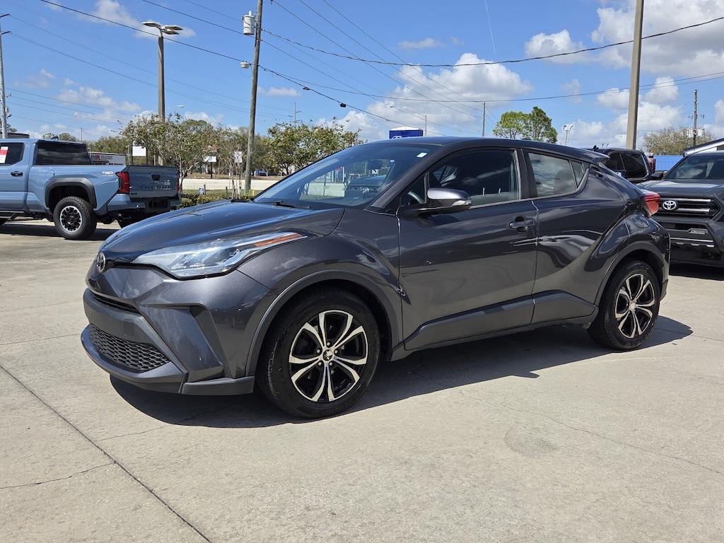 Used 2020 Toyota C-HR LE SUV
