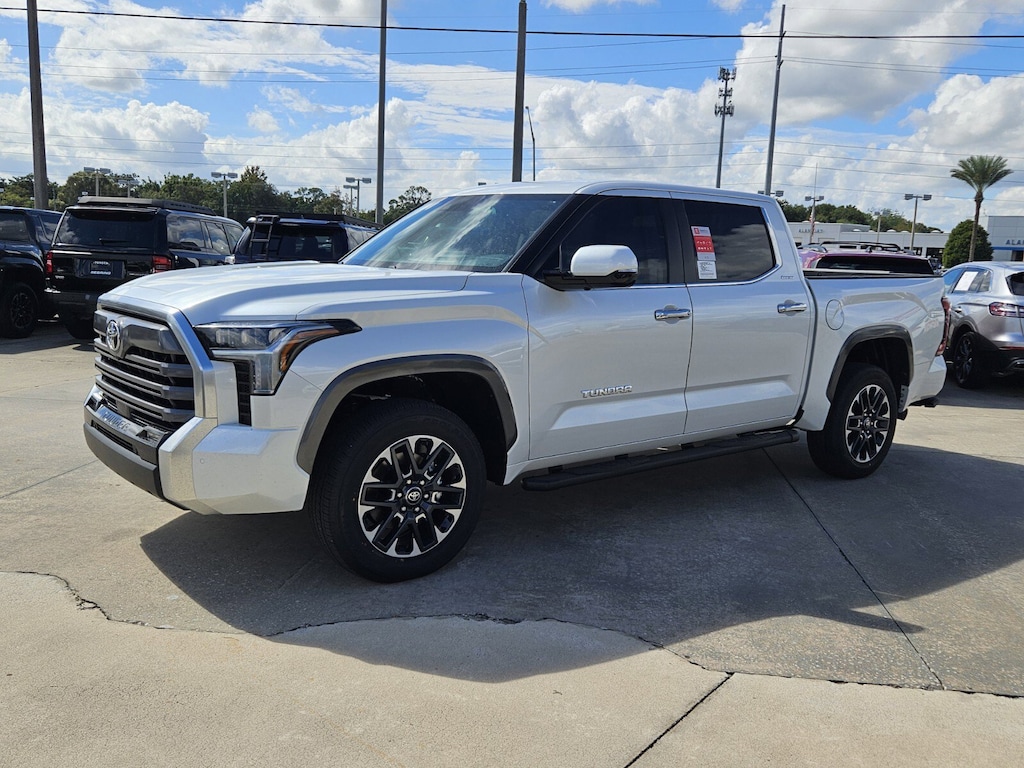 New 2026 Toyota Tundra Limited LIMITED CREWMAX 5.5