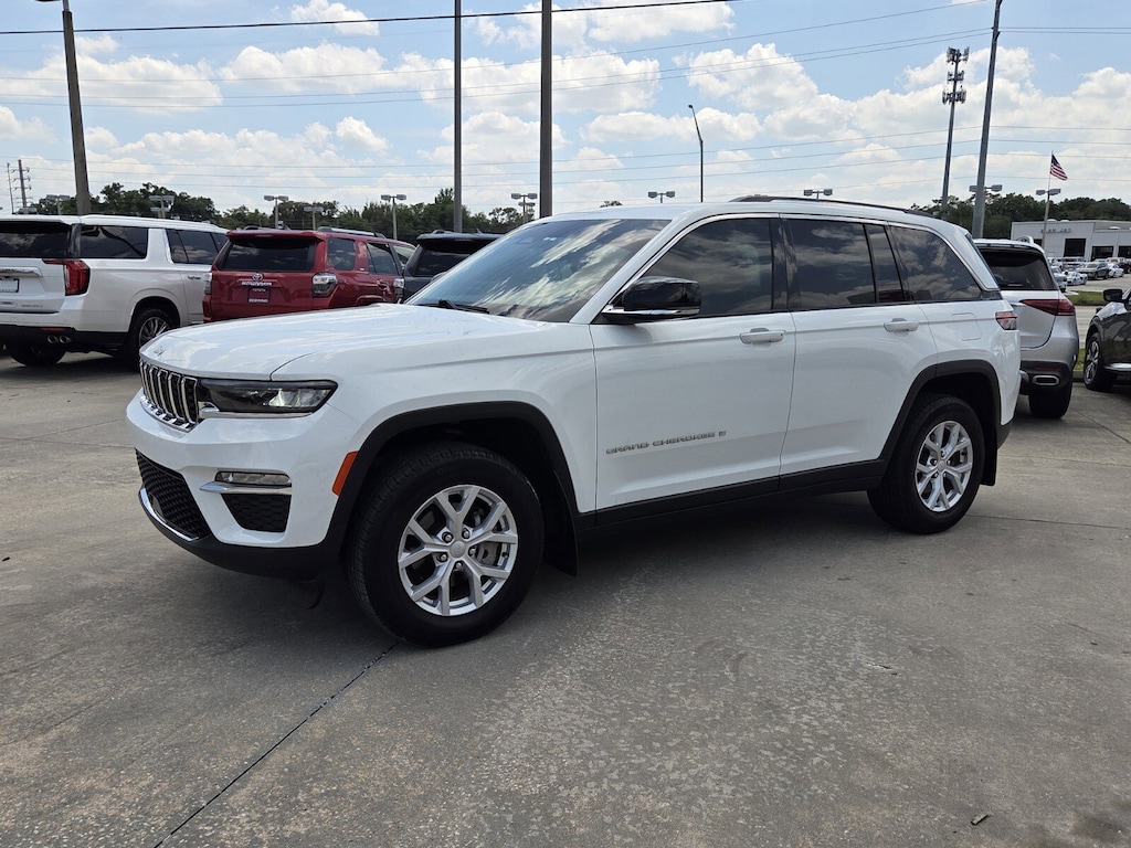 Used 2024 Jeep Grand Cherokee Limited SUV