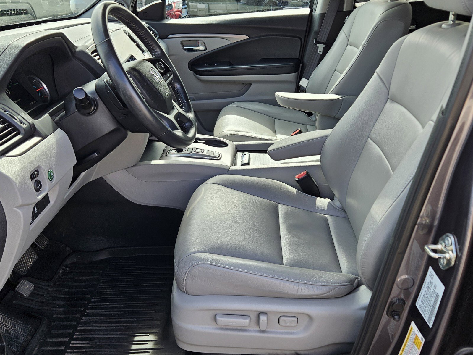 2021 Honda Pilot EX-L photo 3