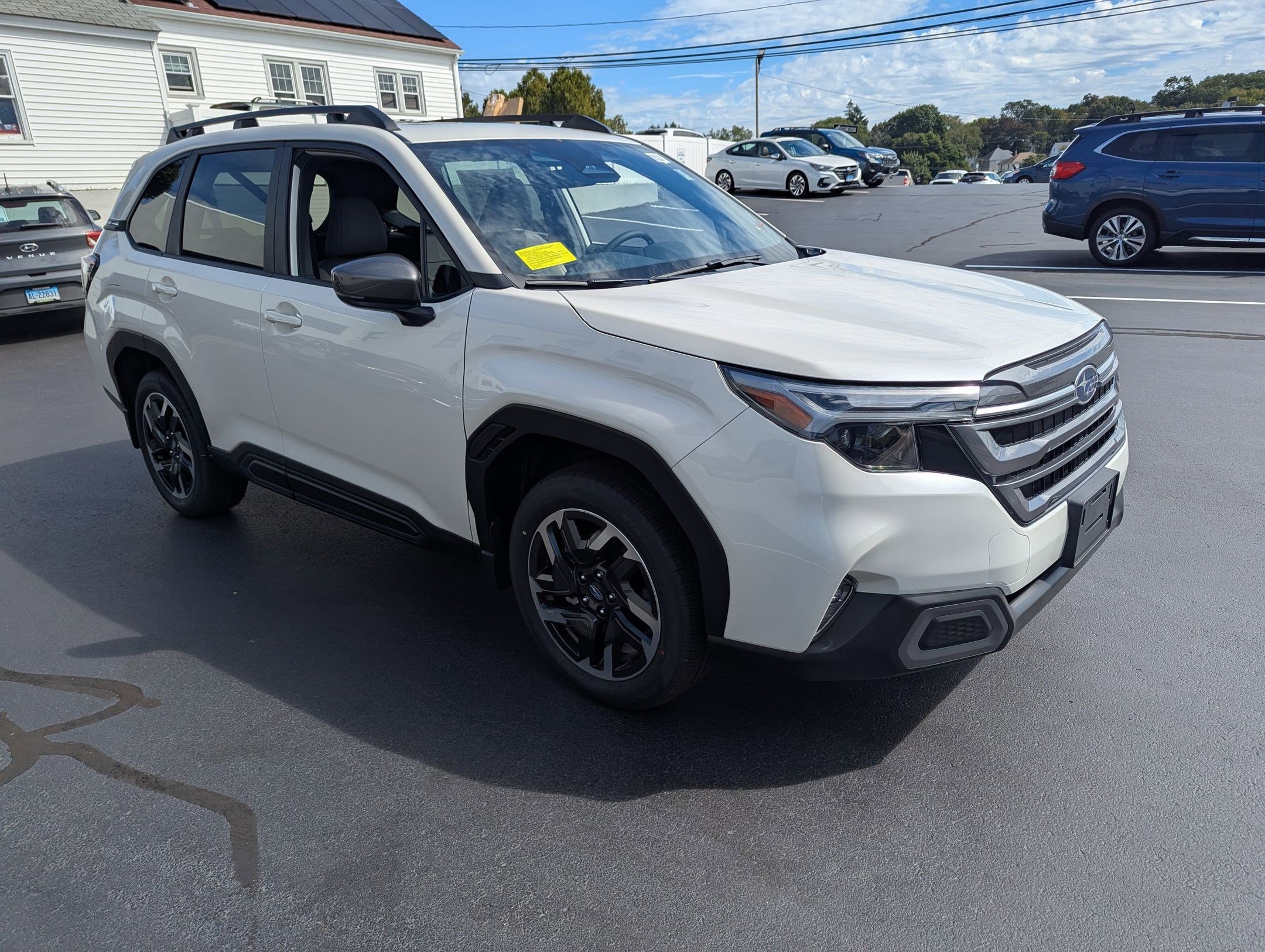 2025 Subaru Forester Limited photo 2