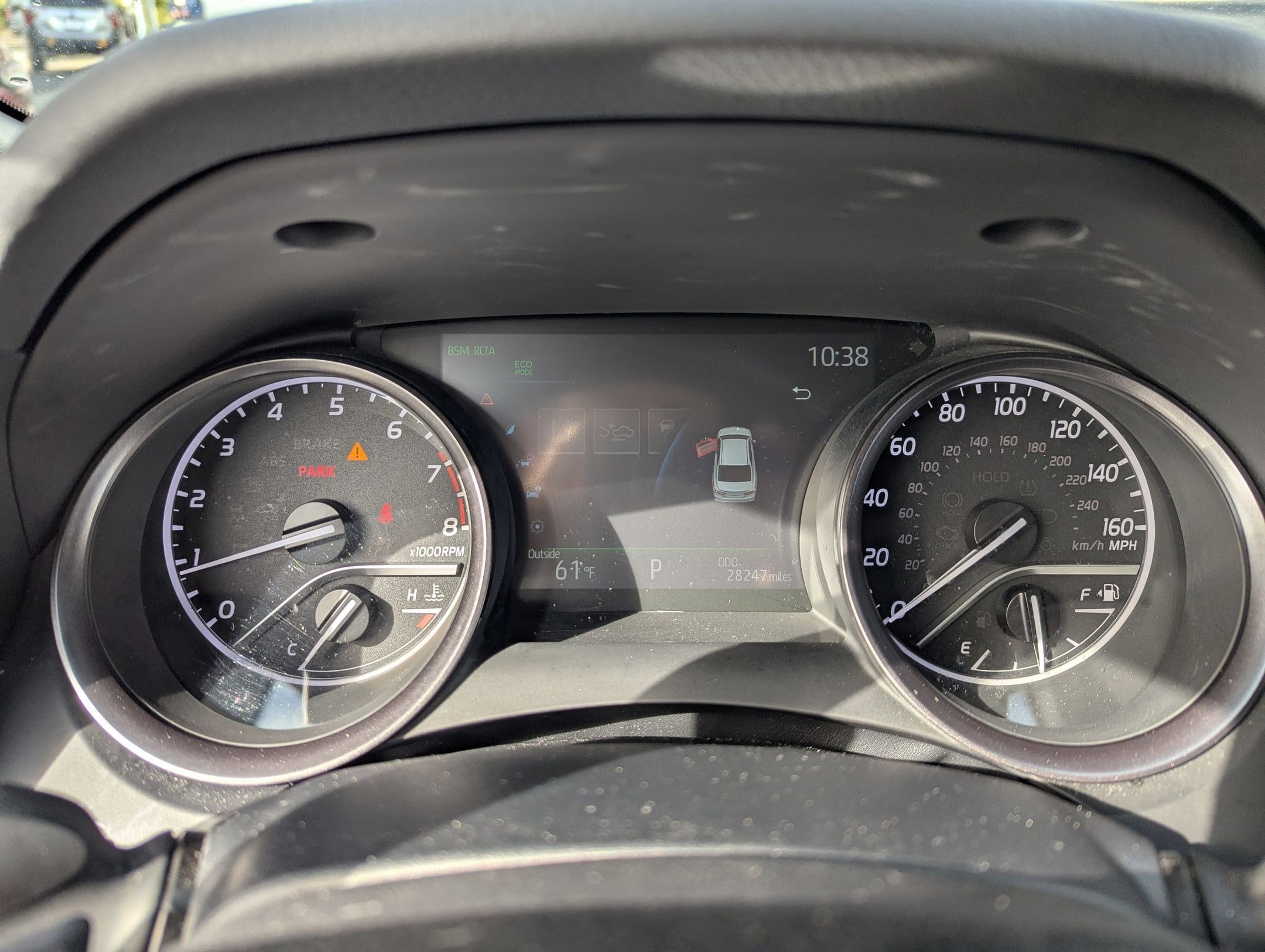 2023 Toyota Camry SE - Photo 13