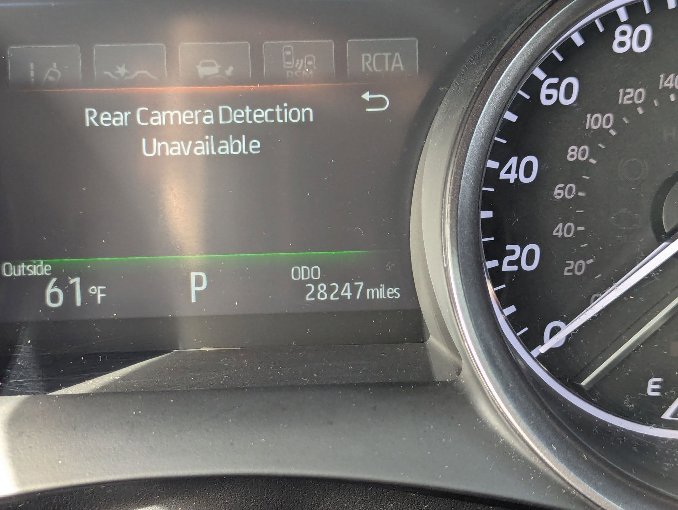 2023 Toyota Camry SE - Photo 14