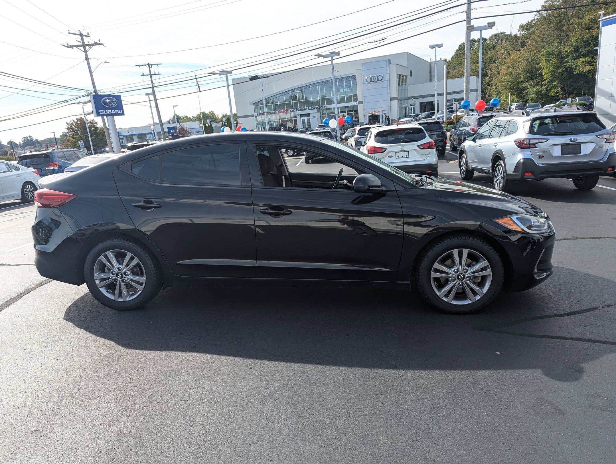 2018 Hyundai Elantra Value Edition photo 3