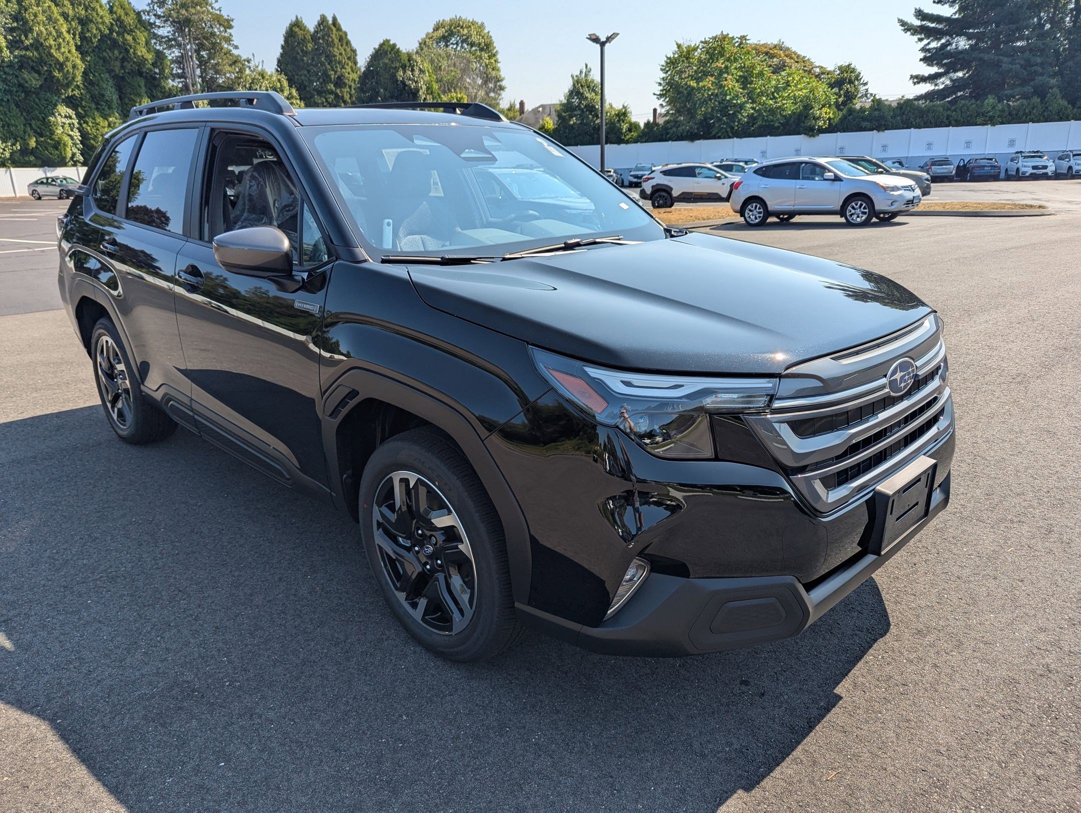 2025 Subaru Forester Premium photo 2