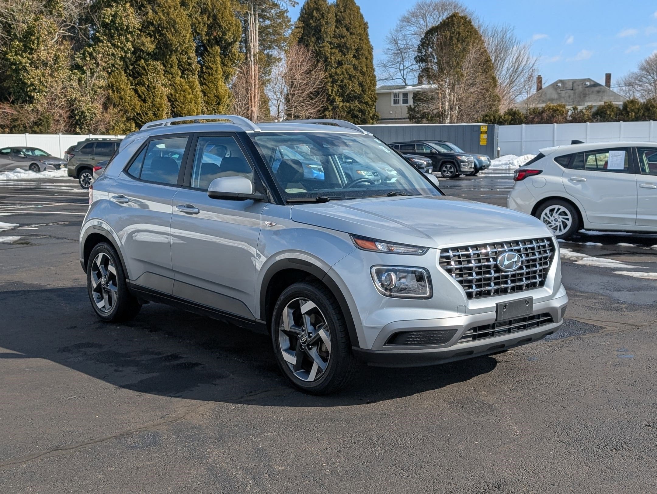 Used 2022 Hyundai Venue SEL with VIN KMHRC8A30NU172739 for sale in New London, CT