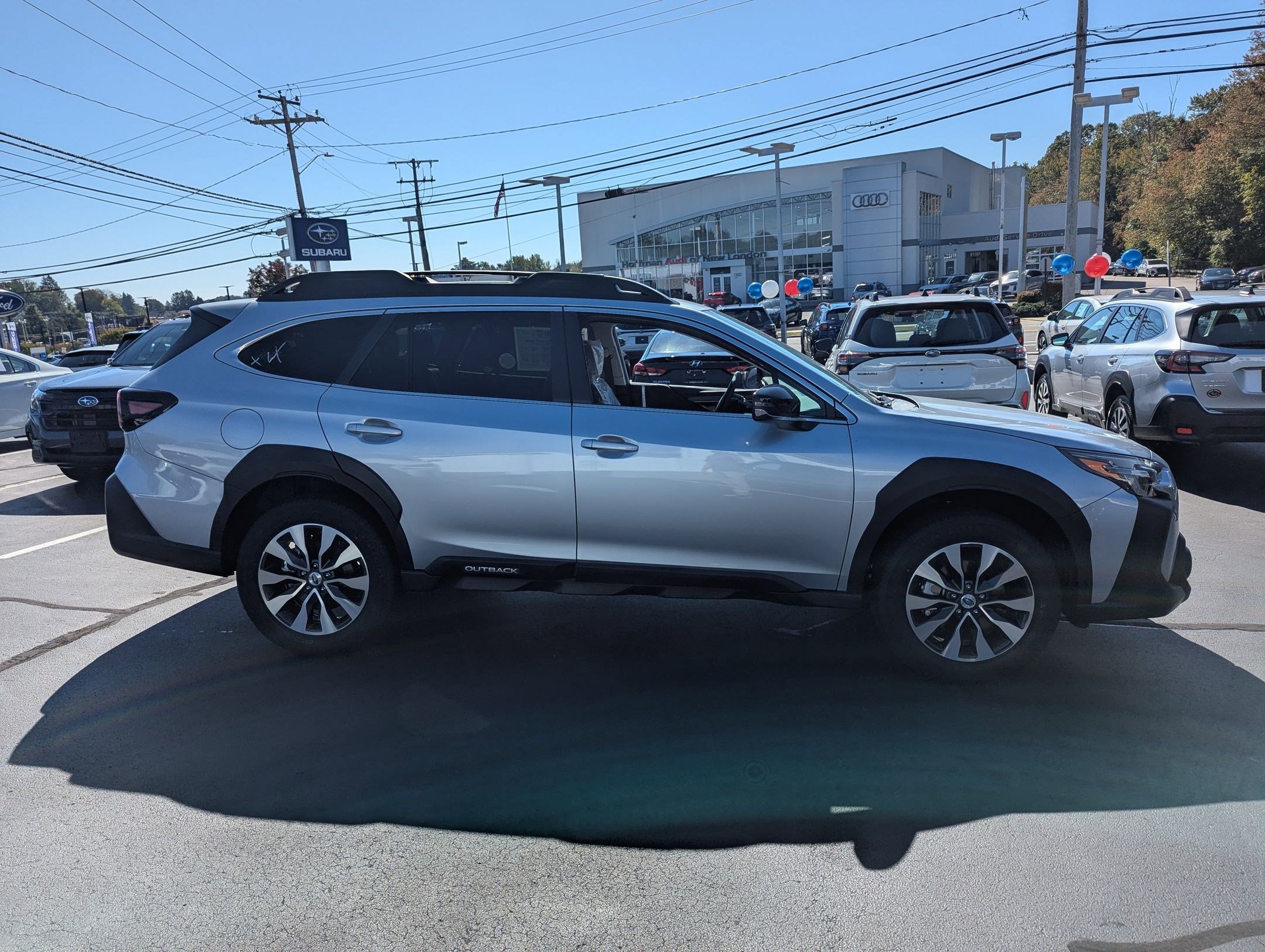 2025 Subaru Outback Limited photo 3