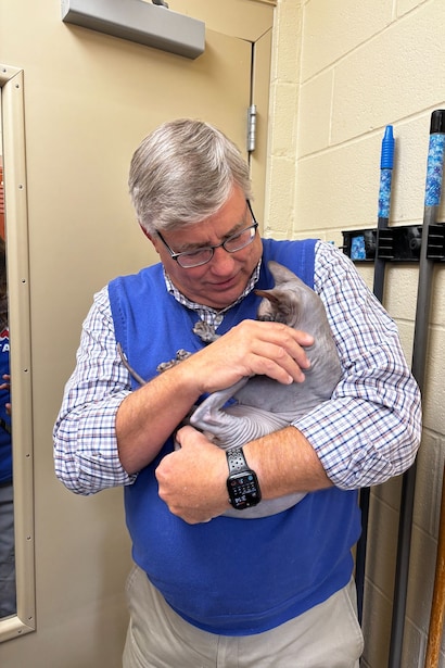 Subaru Loves Pets 2025