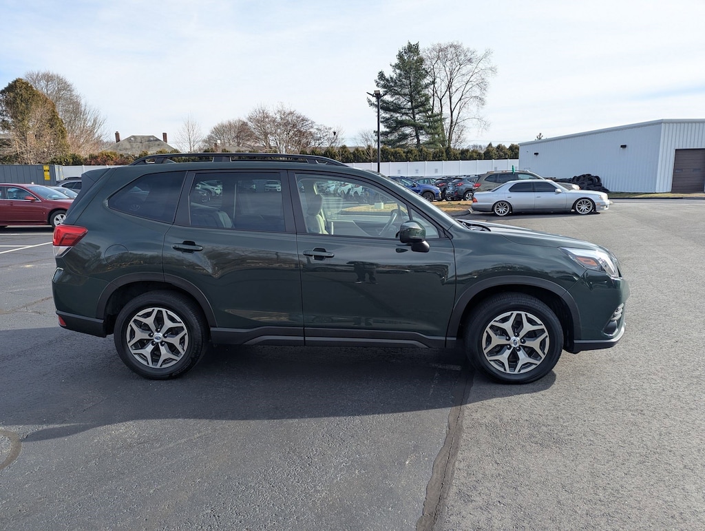 Used 2023 Subaru Forester Premium Premium CVT