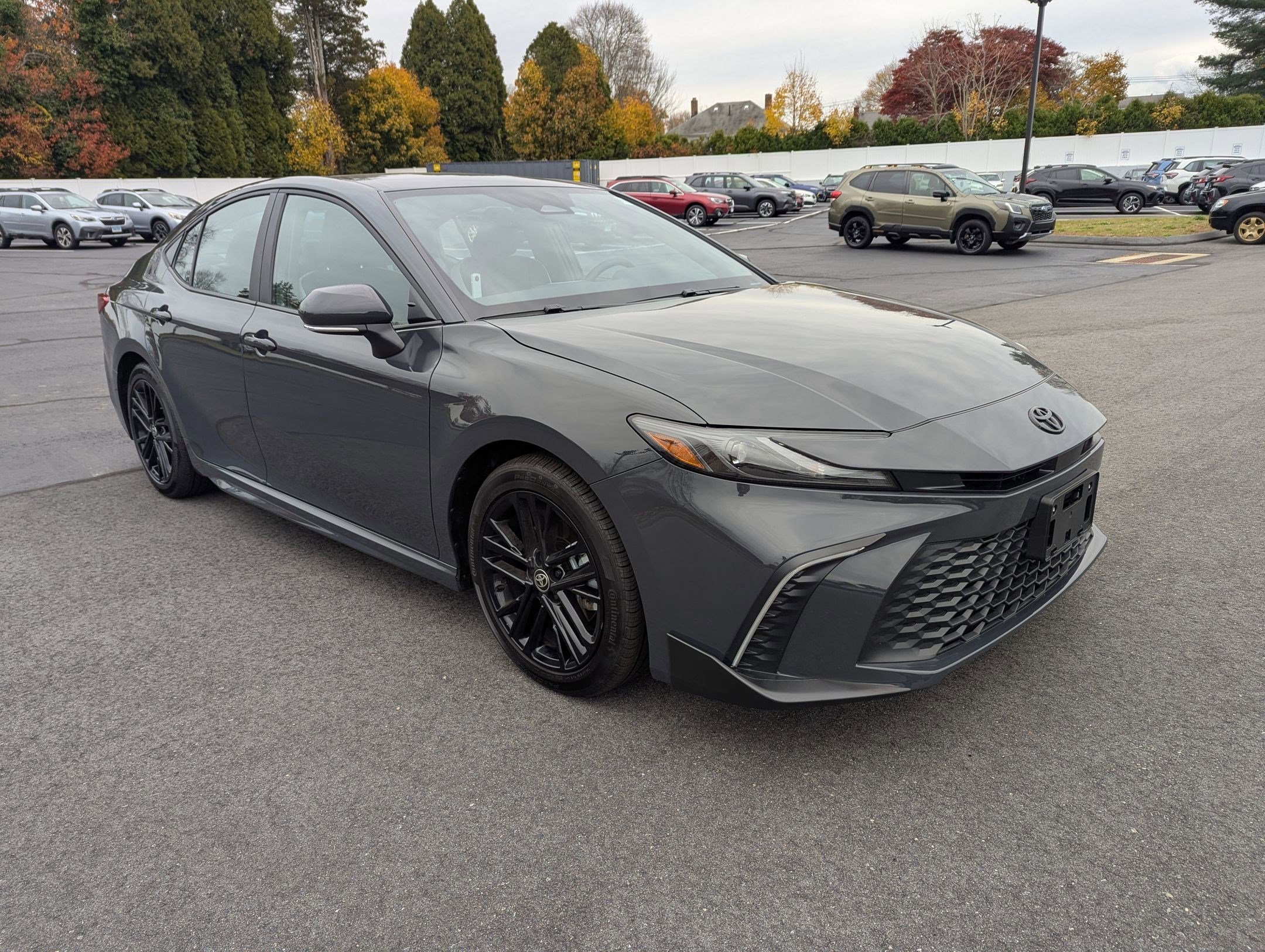 2025 Toyota Camry SE photo 2