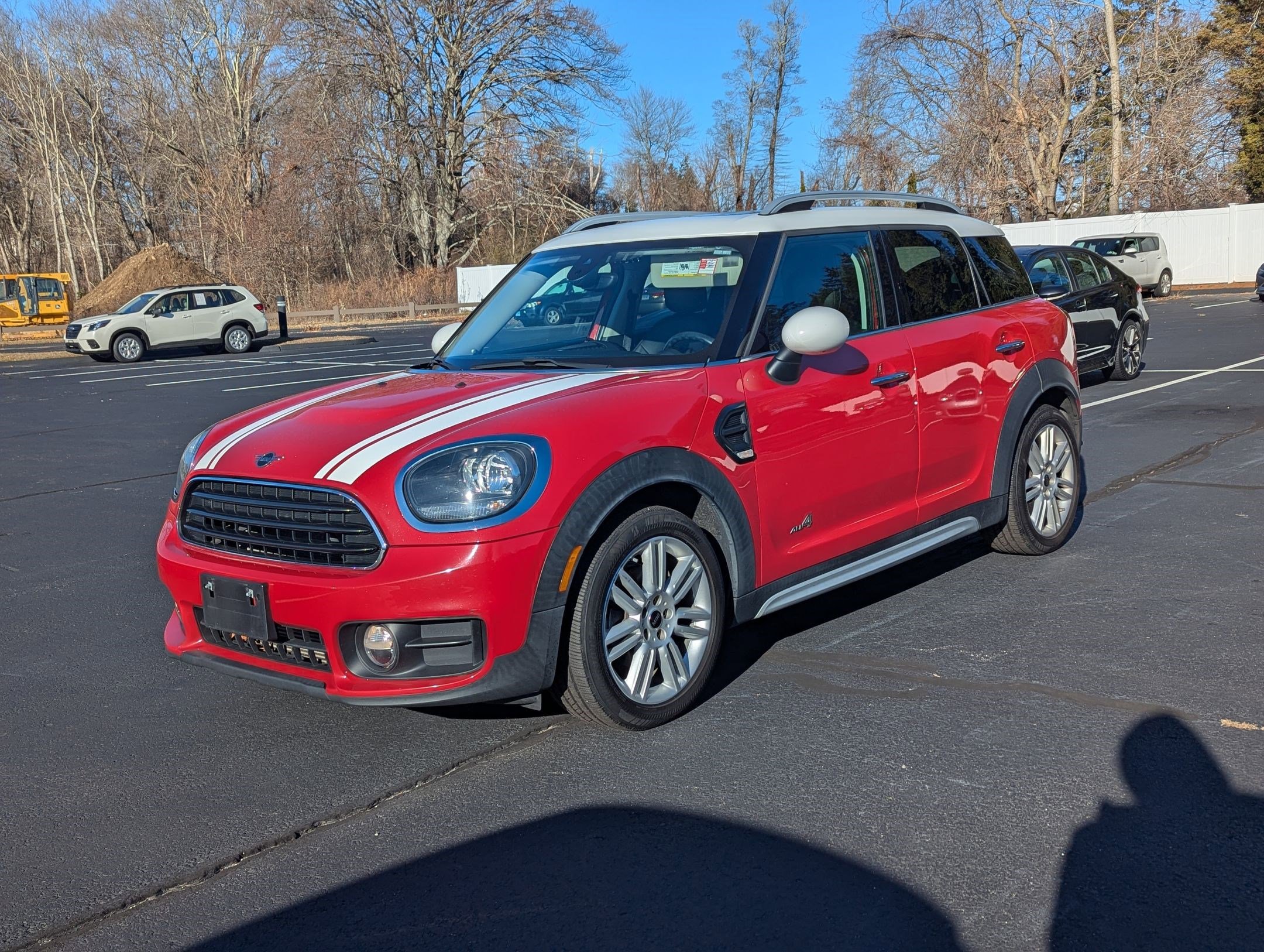 2019 MINI Countryman Base's photo