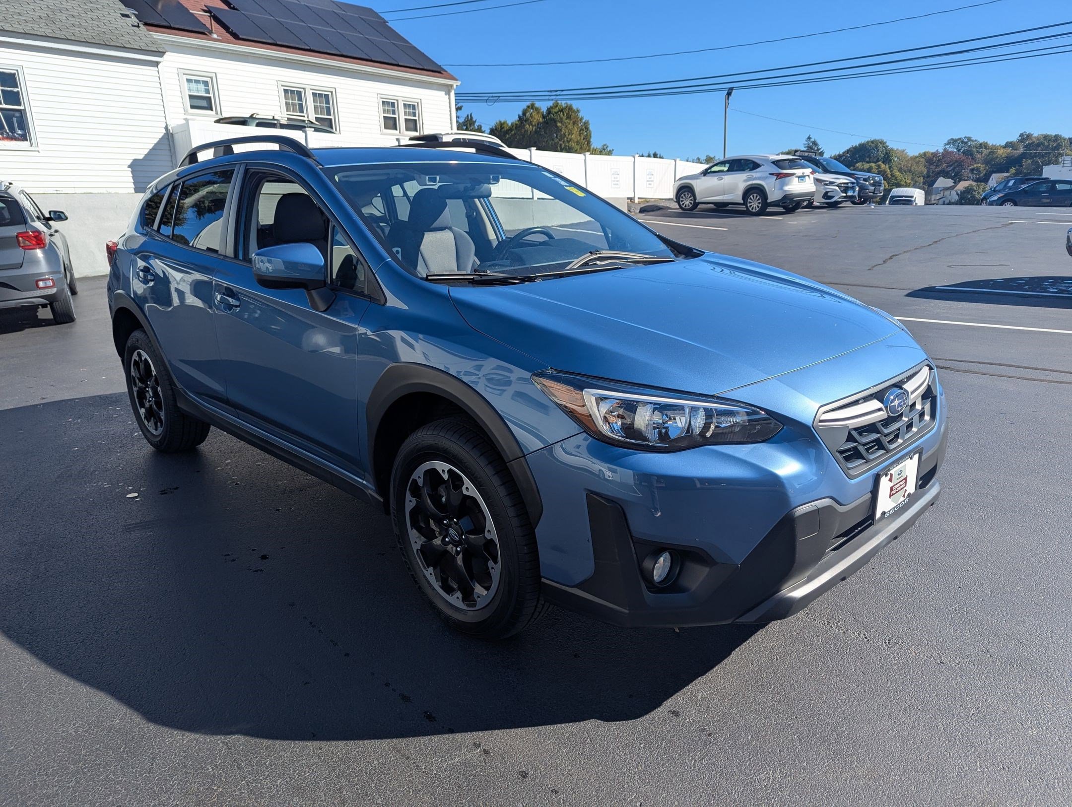 2021 Subaru Crosstrek Premium photo 2