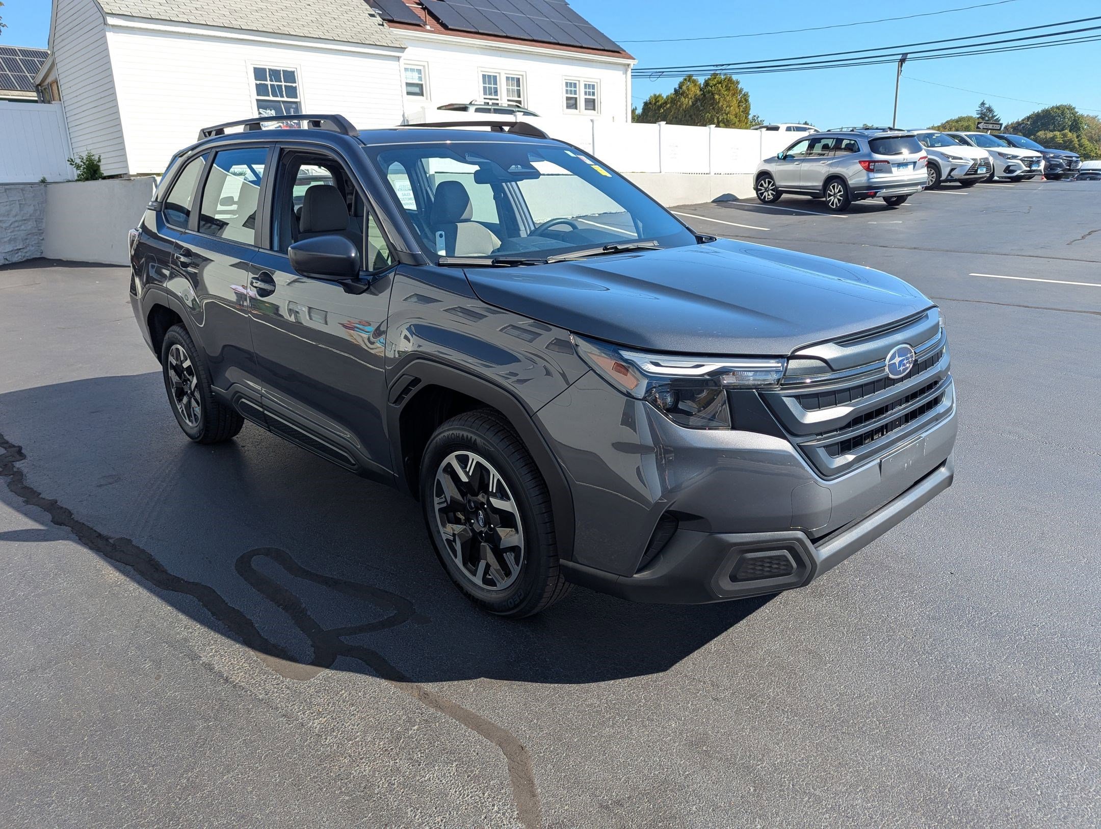 2025 Subaru Forester Base photo 2