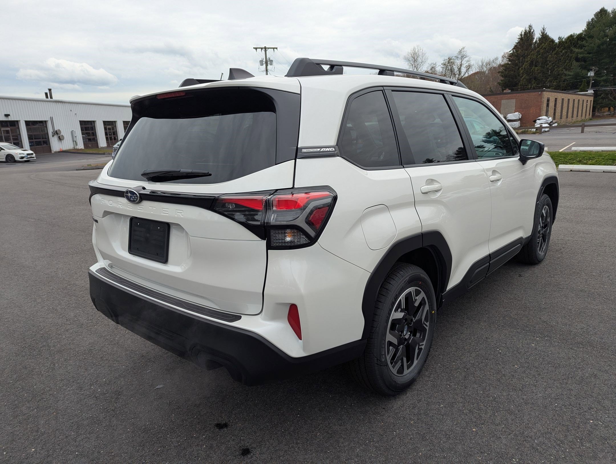 2026 Subaru Forester Premium photo 4