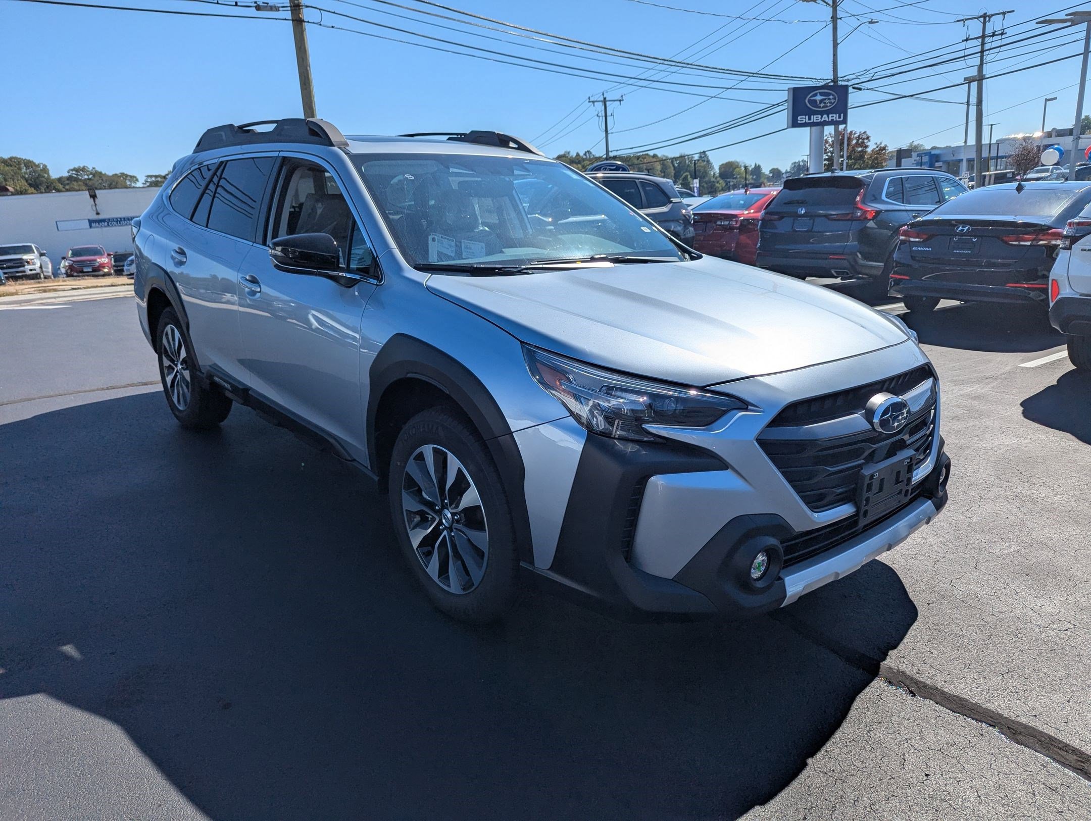 2025 Subaru Outback Limited photo 2