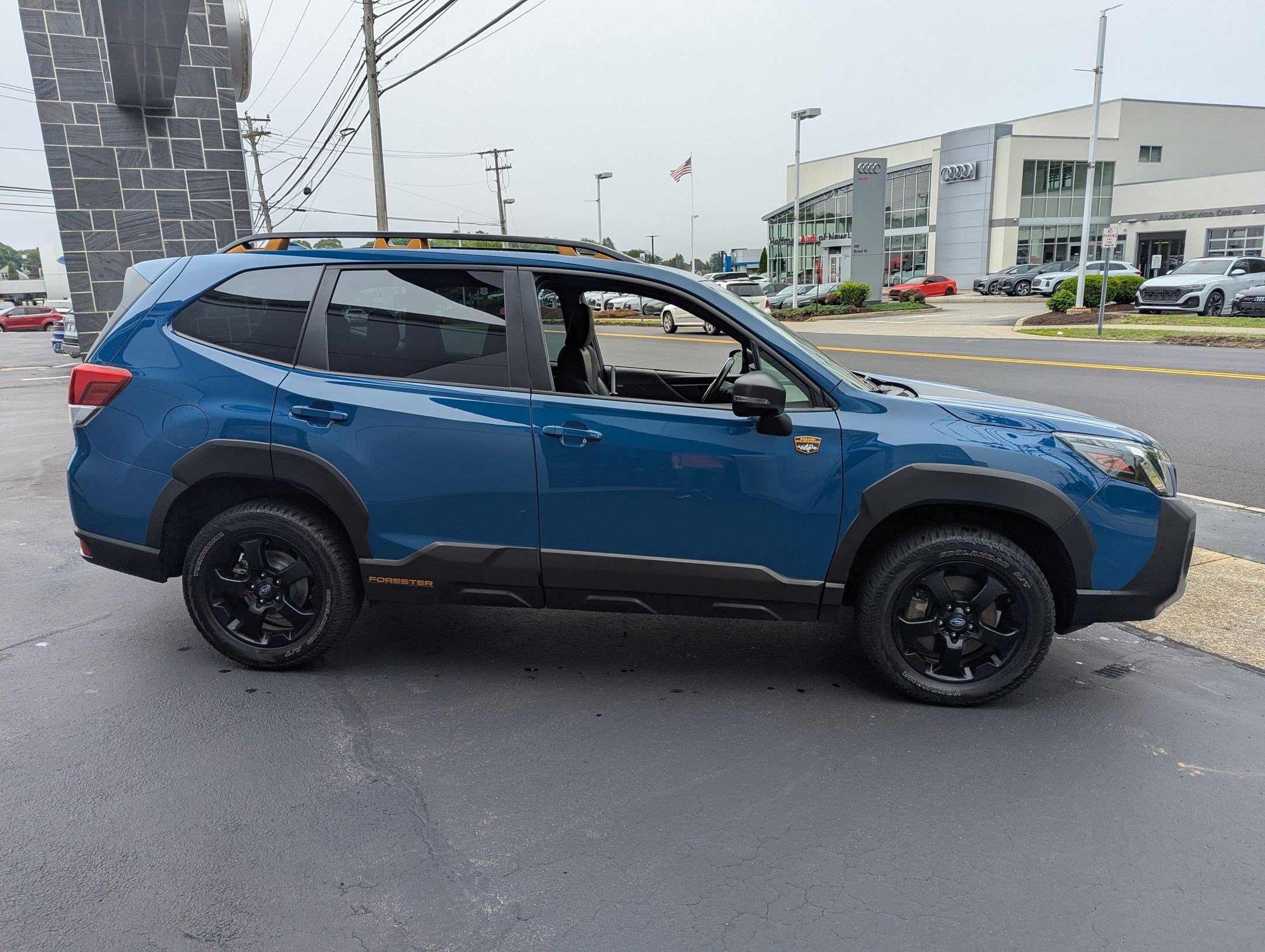 2022 Subaru Forester Wilderness photo 3