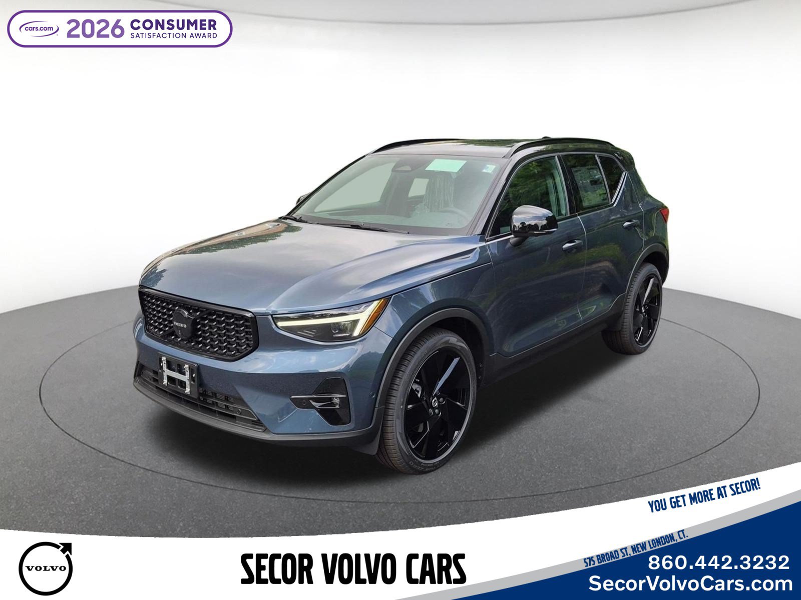 2026 Volvo XC40 SUV 