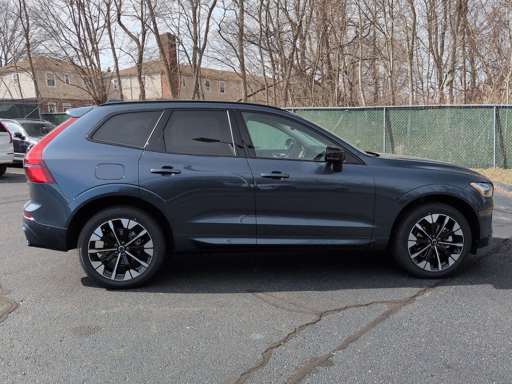 New 2026 Volvo XC60 B5 Ultra SUV