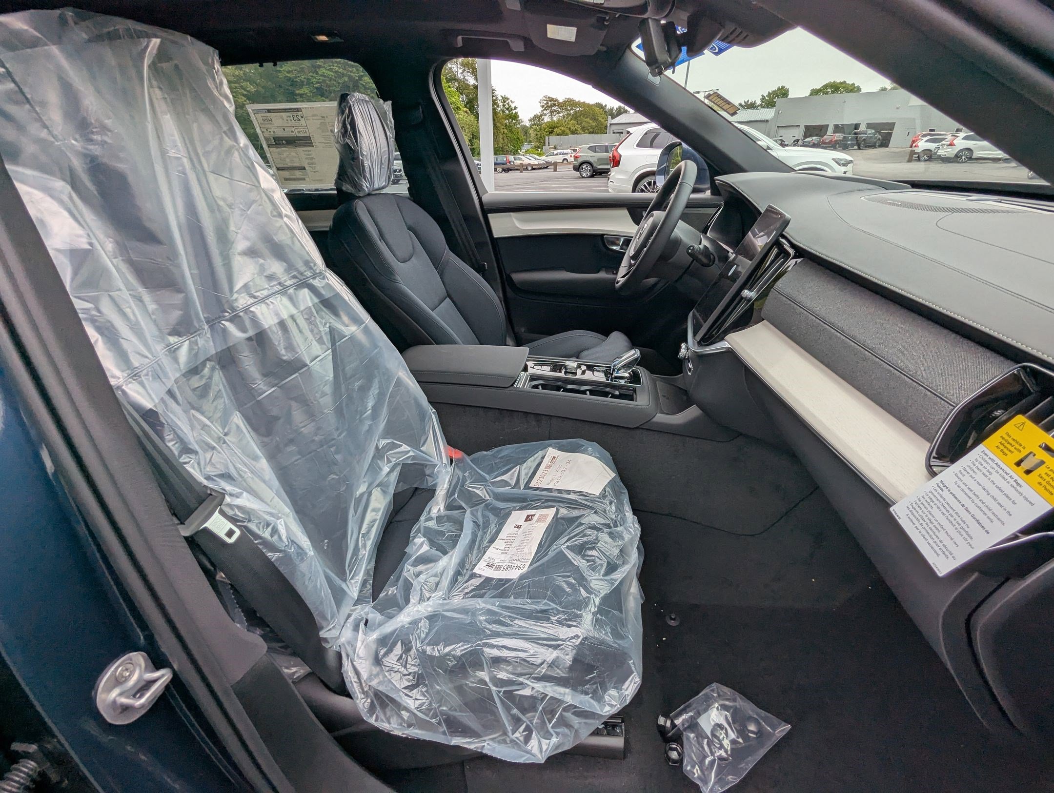 2025 Volvo XC90 Ultra - Photo 22