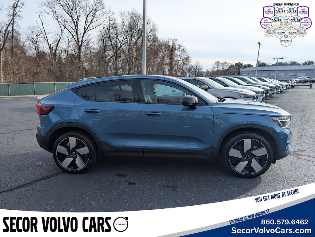 Used 2024 Volvo C40 Recharge Pure Electric Ultimate Twin AWD Ultimate