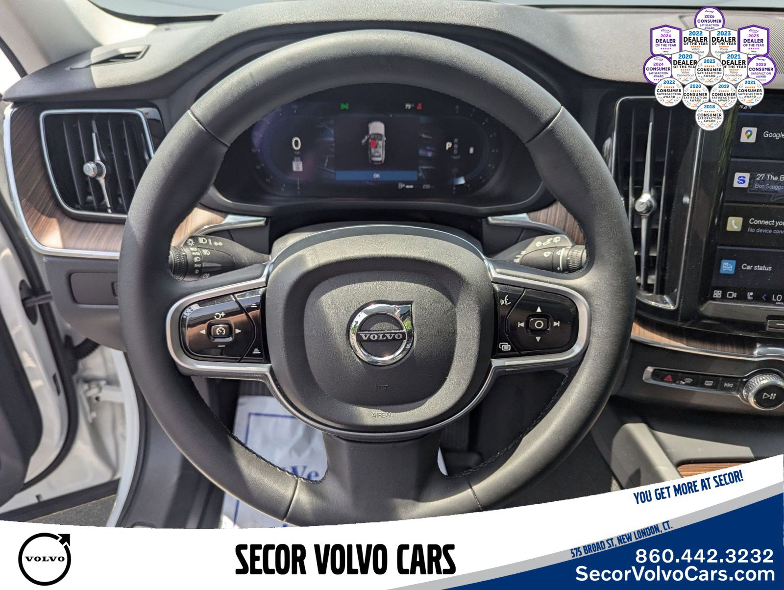 2023 Volvo XC60 Plus - Photo 17