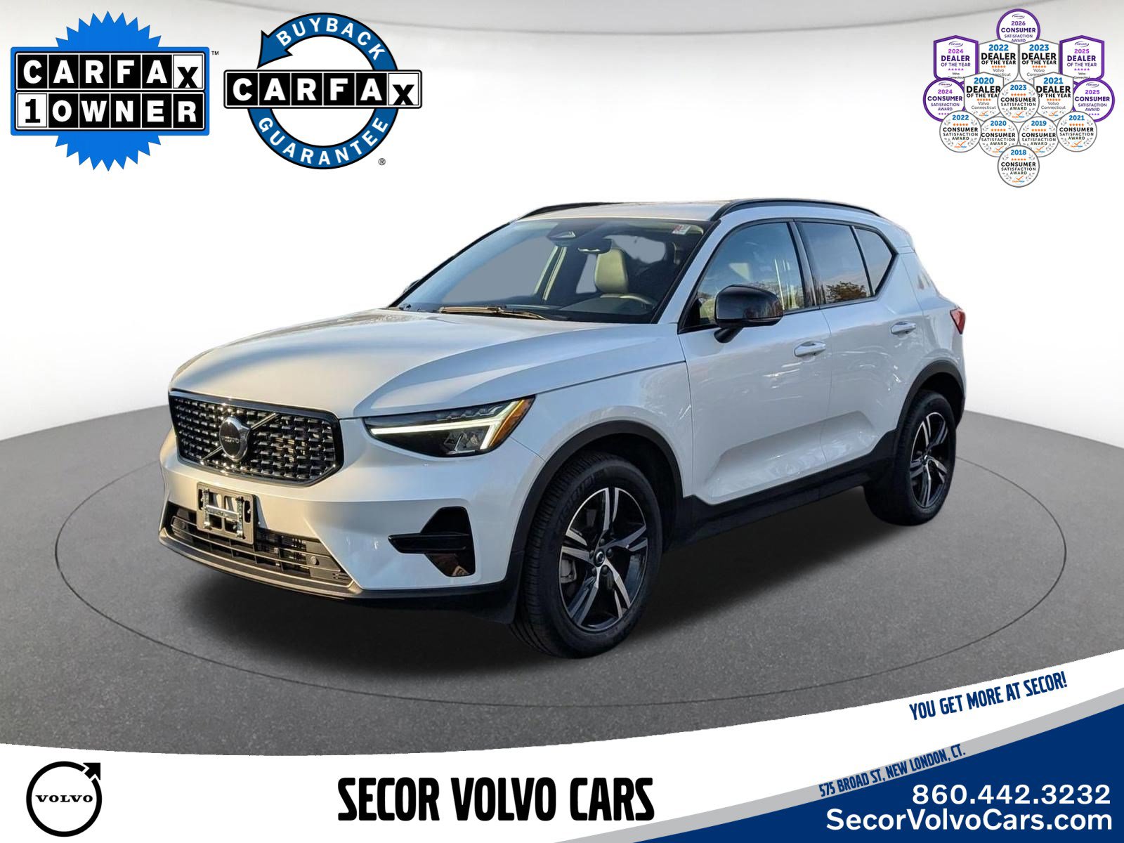 2024 Volvo XC40 