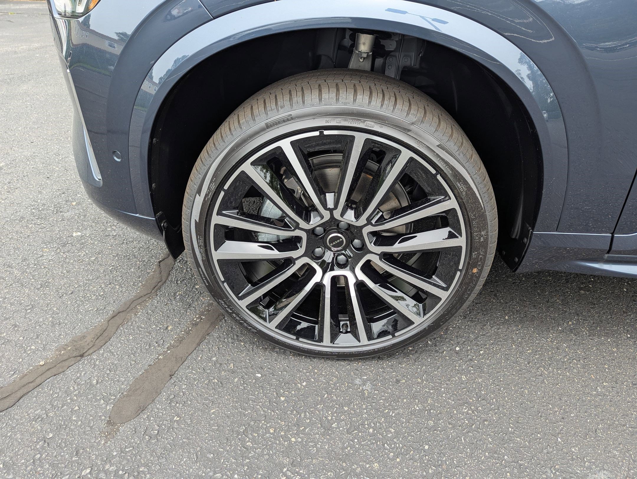 2025 Volvo XC90 Ultra - Photo 25