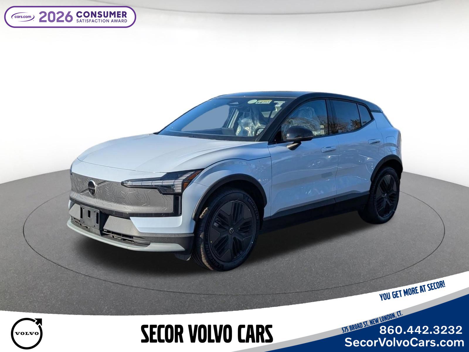 2026 Volvo EX30 Twin Motor Cross Country Ultra's photo