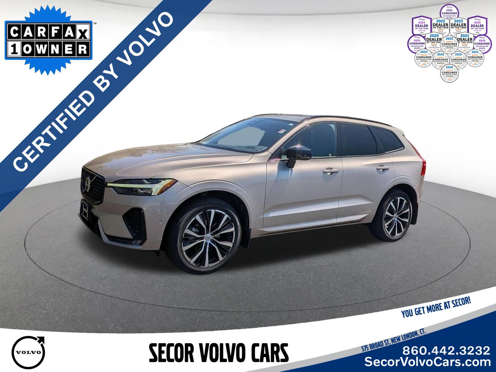 2023 Volvo XC60 B5 Plus Dark Theme AWD's photo