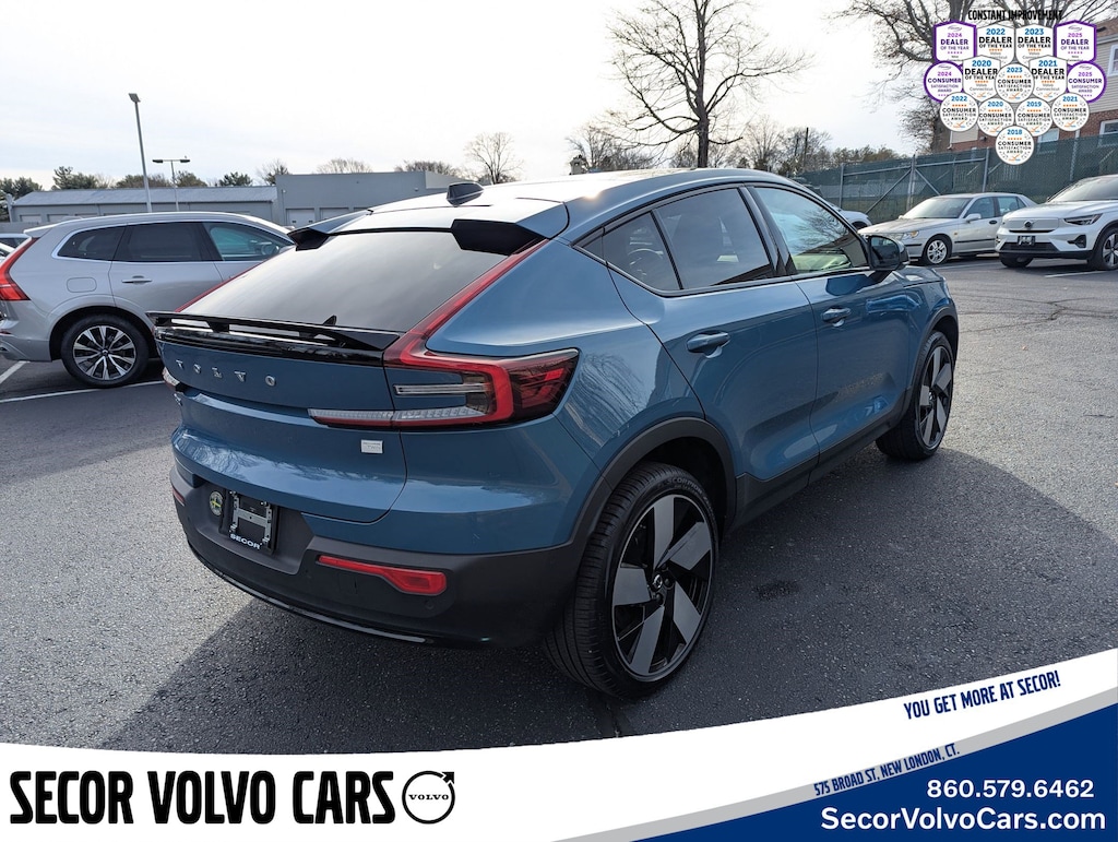 Used 2024 Volvo C40 Recharge Pure Electric Ultimate Twin AWD Ultimate