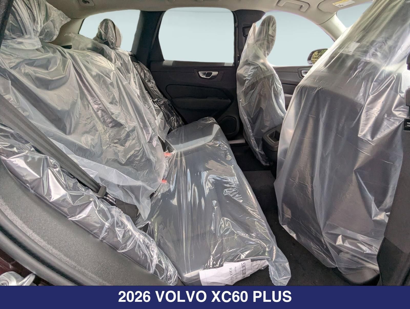 2026 Volvo XC60 Plus - Photo 22