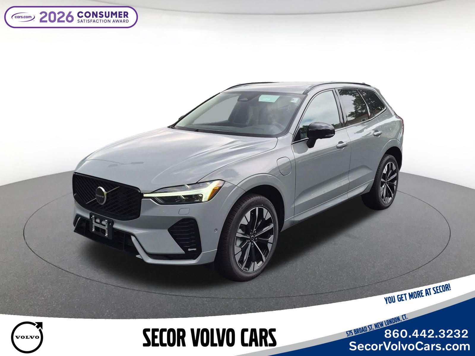 2026 Volvo XC60 plug-in hybrid SUV 