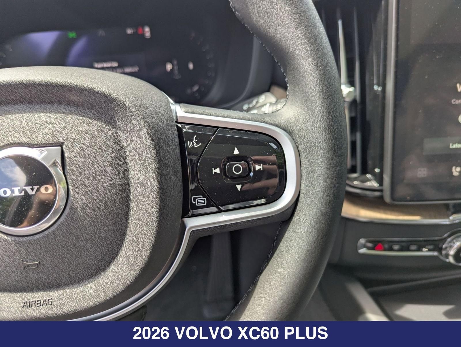 2026 Volvo XC60 Plus - Photo 13