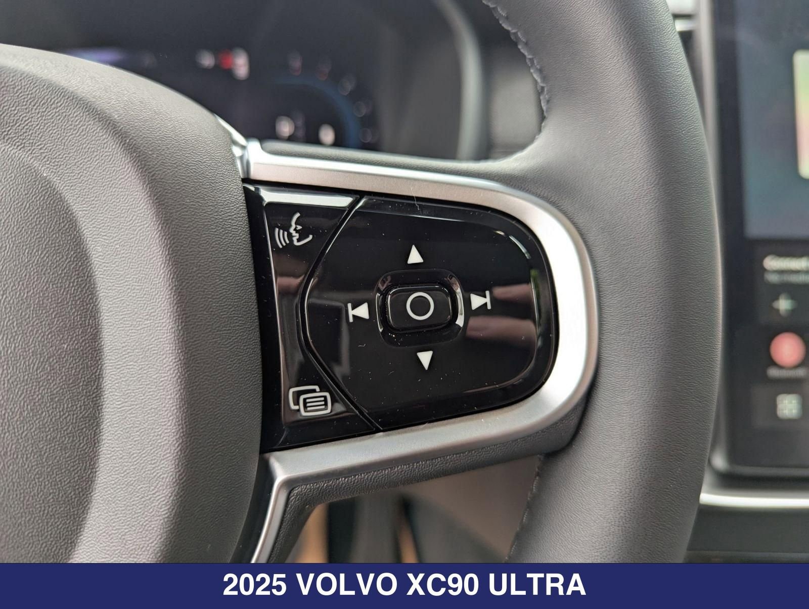 2025 Volvo XC90 Ultra - Photo 13