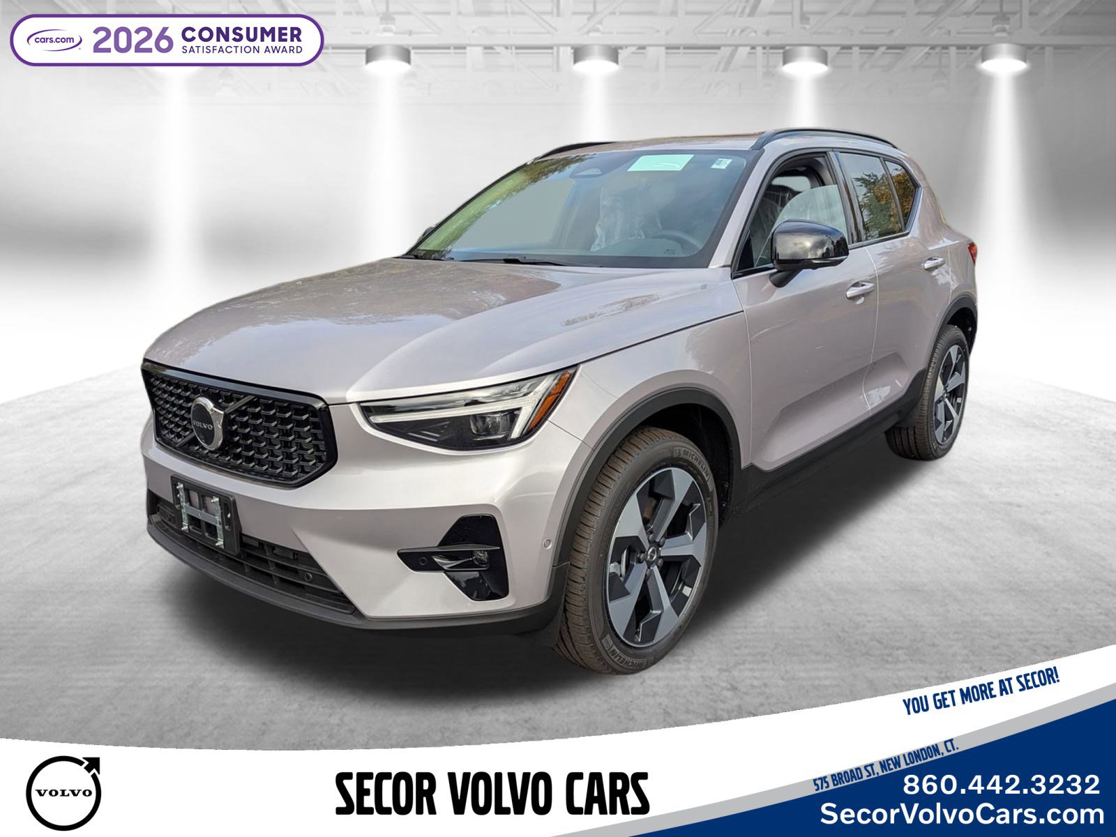 2026 Volvo XC40 SUV 