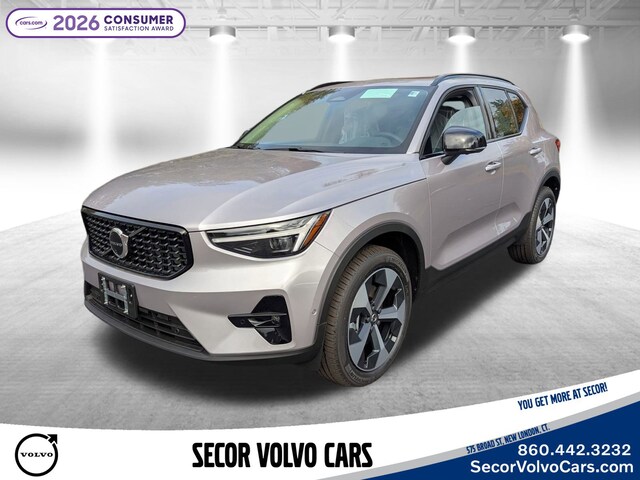 2026 Volvo XC40 B5 Plus AWD SUV