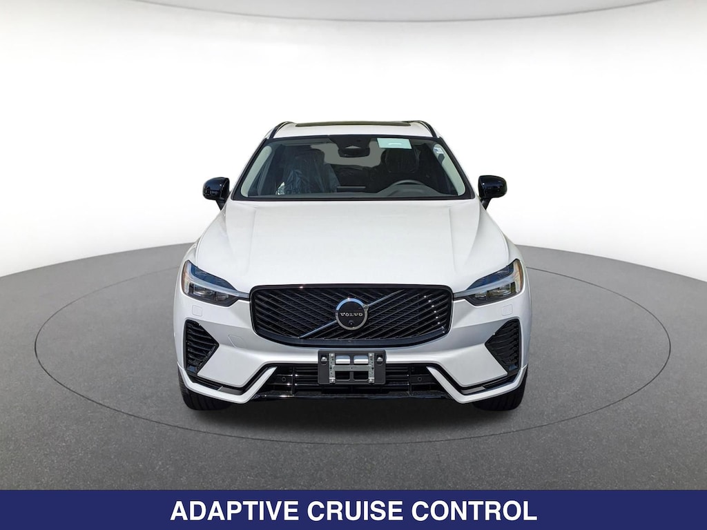 New 2026 Volvo XC60 plug-in hybrid T8 Plus SUV