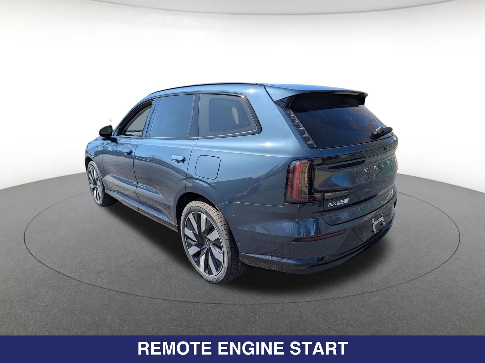 2025 Volvo EX90 Ultra - Photo 6