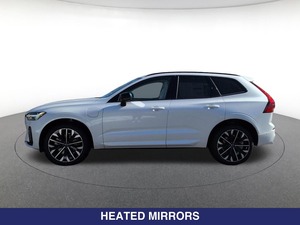 New 2026 Volvo XC60 plug-in hybrid T8 Ultra SUV